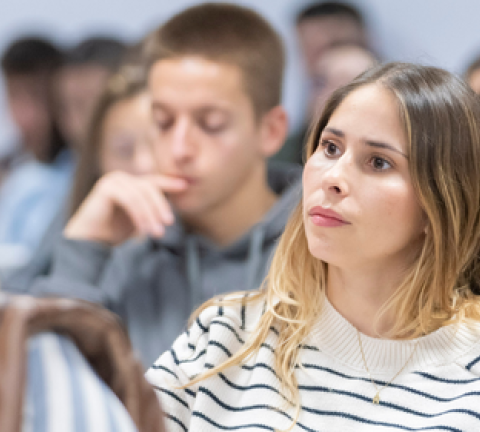 https://www.eaemadrid.com/es/actualidad/eventos/open-day-grados?utm_source=instagram&utm_medium=social_media_organic&utm_campaign=EAEMAD-DCM-ES_und_POST-JPA_smo_und_EV2021M0001&utm_content=EV2021M0001&c=EV2021M0001