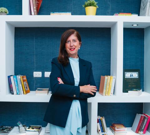 Lucía Pérez Profesora