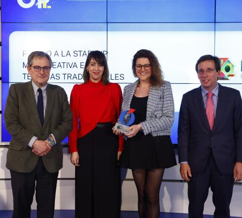 Foto grupo premios La razón