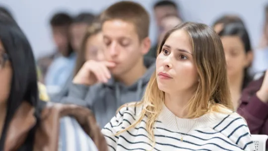 https://www.eaemadrid.com/es/actualidad/eventos/open-day-grados?utm_source=instagram&utm_medium=social_media_organic&utm_campaign=EAEMAD-DCM-ES_und_POST-JPA_smo_und_EV2021M0001&utm_content=EV2021M0001&c=EV2021M0001