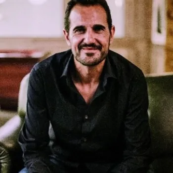 José Luis Santamaría