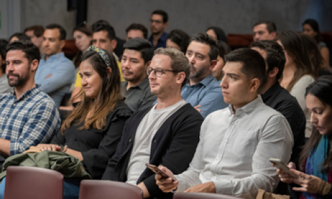 Alumni evento grados comprimida 350x233