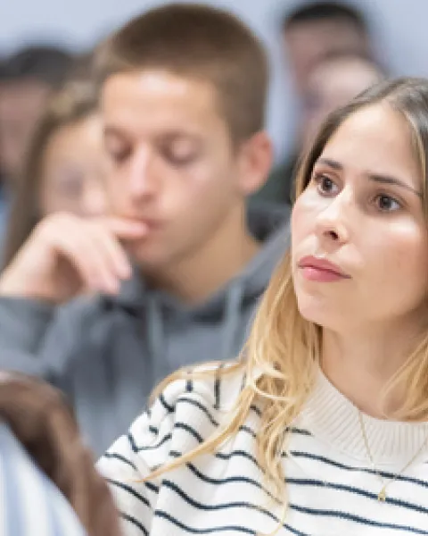 https://www.eaemadrid.com/es/actualidad/eventos/open-day-grados?utm_source=instagram&utm_medium=social_media_organic&utm_campaign=EAEMAD-DCM-ES_und_POST-JPA_smo_und_EV2021M0001&utm_content=EV2021M0001&c=EV2021M0001