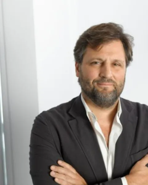 Antonio Bernal de Construcia