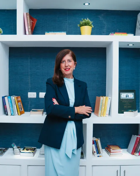 Lucía Pérez Profesora